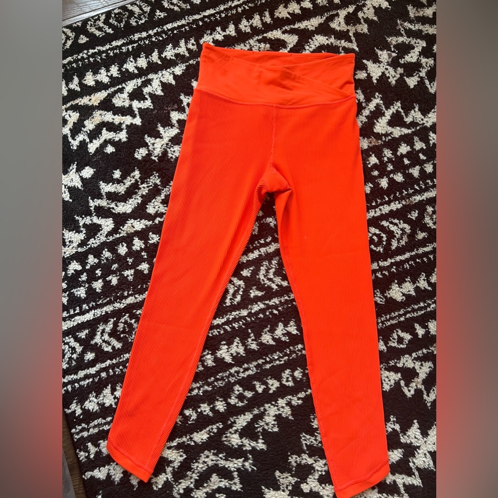 Athleta 7/8 ribbed tights Flame Orange size M